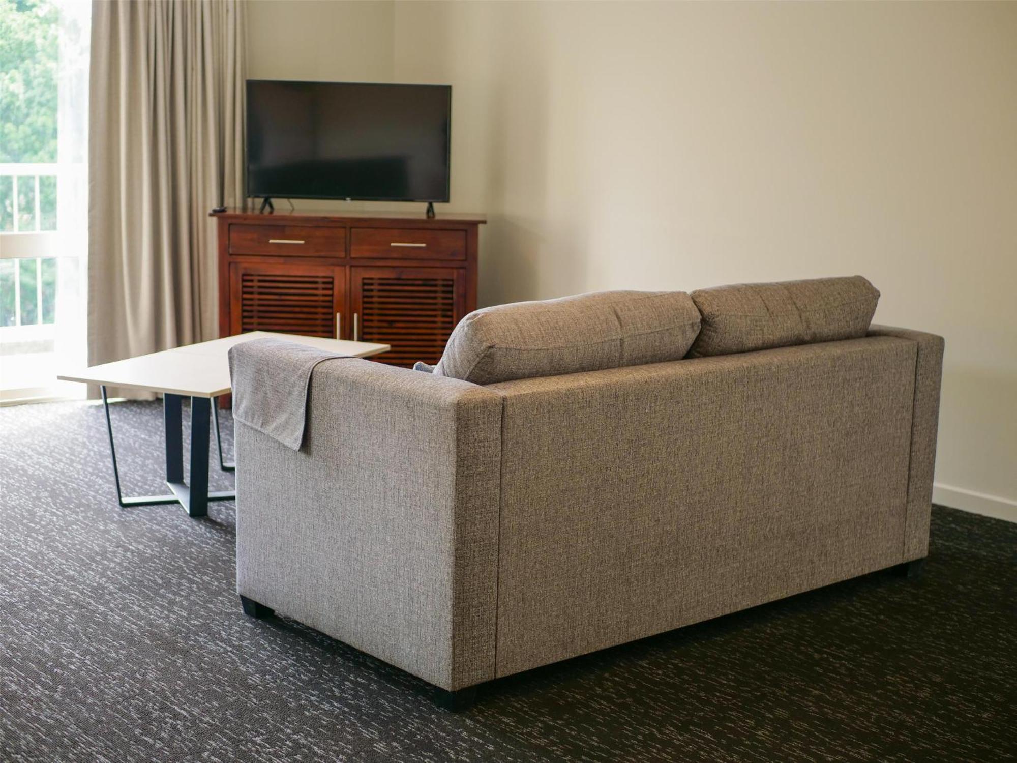 Hotel Nightcap At Hinterland Nerang Gold Coast